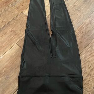 Spanxs faux leather leggings